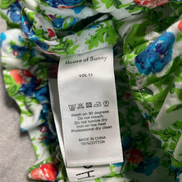 House of Sunny Two Piece Set Women 4 Floral Ruffle Bow Smocked Retro Hot Pants - Picture 5 of 16